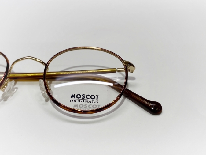 MOSCOT 【 モスコット 】 定番フレーム ZEV 【 ゼブ 】 入荷致しました