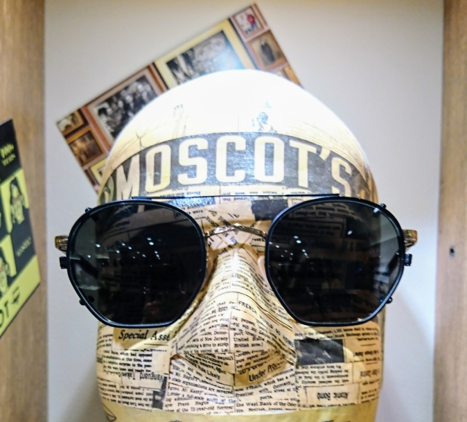 MOSCOT♡NEW