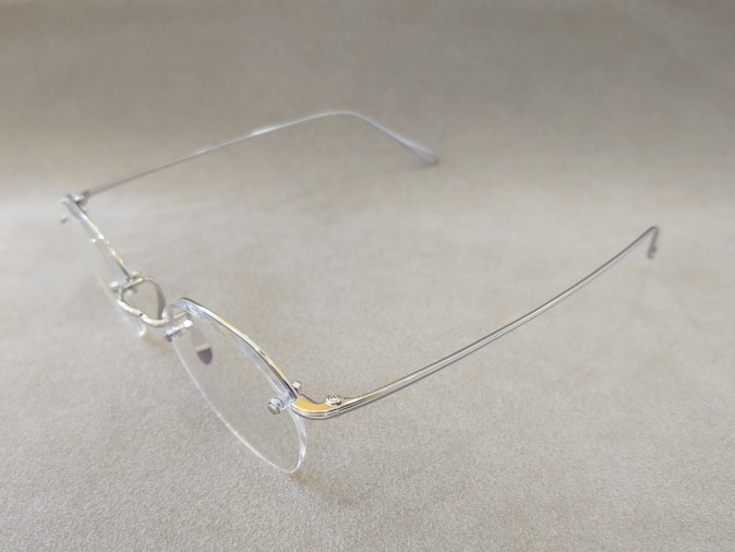 ayameより使いやすいリムレスモデル『RIMWAY』のご紹介です！！