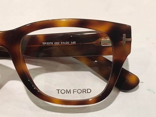 TOM FORD【TF5379】