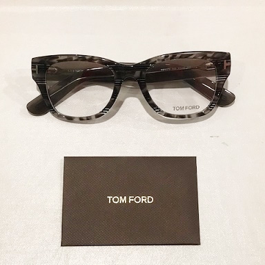 TOM FORD【TF5379】