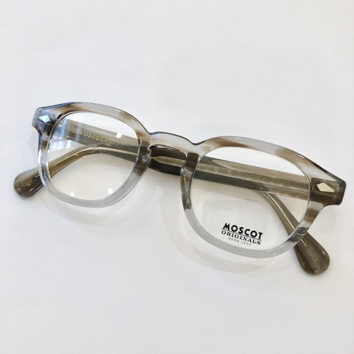 【MOSCOT】人気モデルLEMTOSHの新色 “BROWN SMOKE” 入荷いたしました！