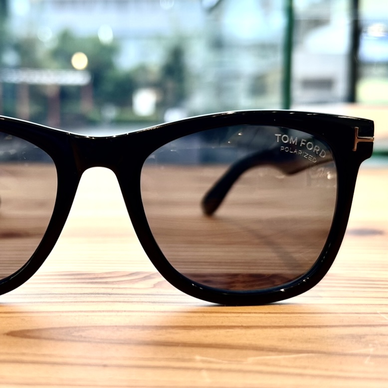 TOM FORD　TF1099-N-5201D