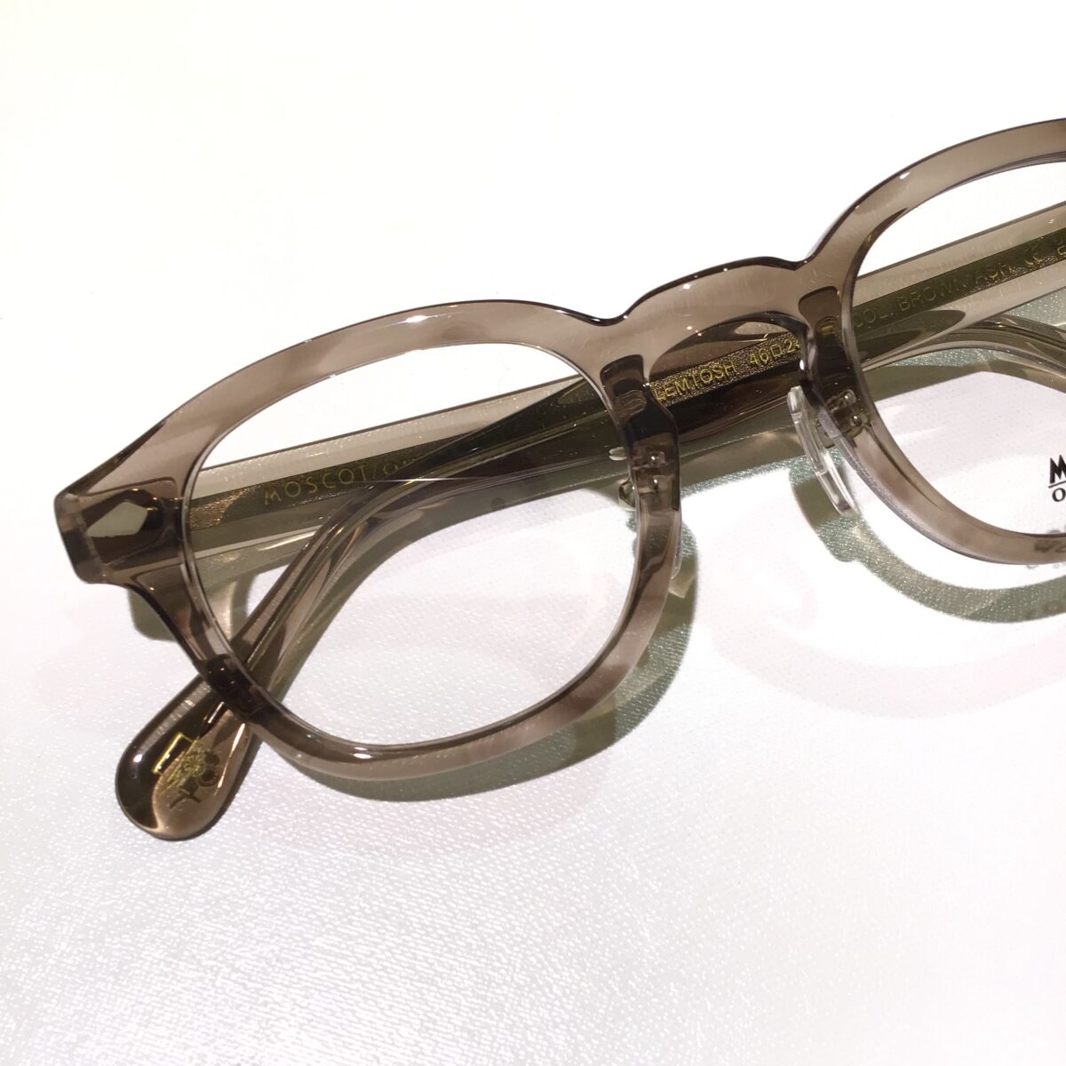 【MOSCOT】（モスコット）LEMTOSH BROWN ASHのご紹介