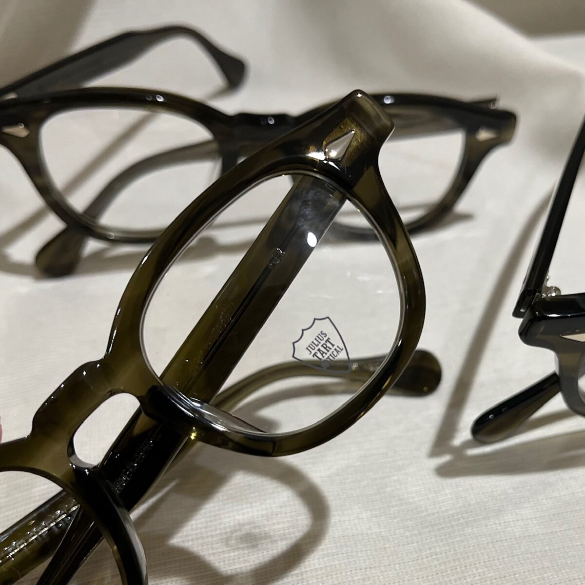 大人気！！！JULIUS TART OPTICALのARの新色！Olive Green Sasa！！！